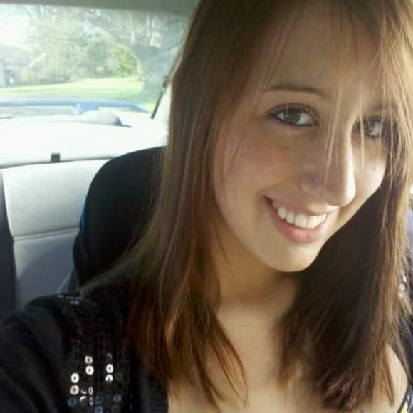 Meet your Posher, Julie - Picture 2 of 2